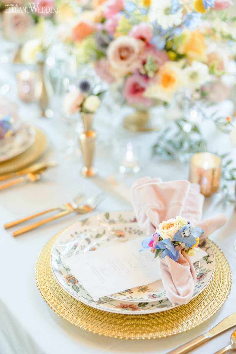 fairy tale blue wedding theme2 gold and white fairytale place setting
